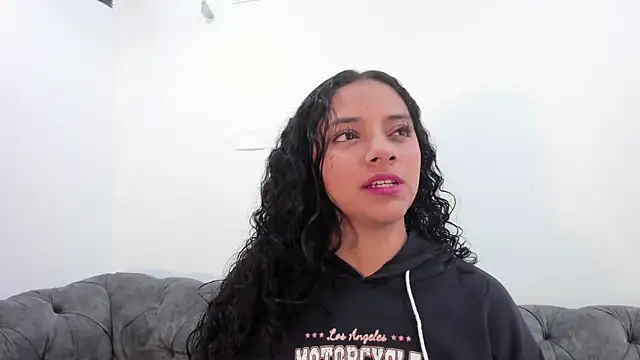 Angellit Afrodita  online show from 11-21-25, 10:25