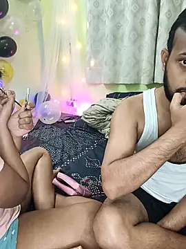 Snapshot of Hot-Sexy-Riya chatting on 02-07-26, 09:12 Hot-Sexy-Riya online show from 02-07-26, 09:12