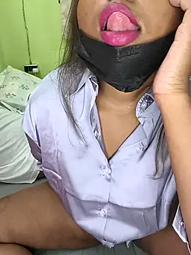 Hot-Sexy-Riya online show from 11-01-25, 05:51