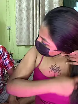 Snapshot of Hot-Sexy-Riya chatting on 02-13-26, 12:43 Hot-Sexy-Riya online show from 02-13-26, 12:43