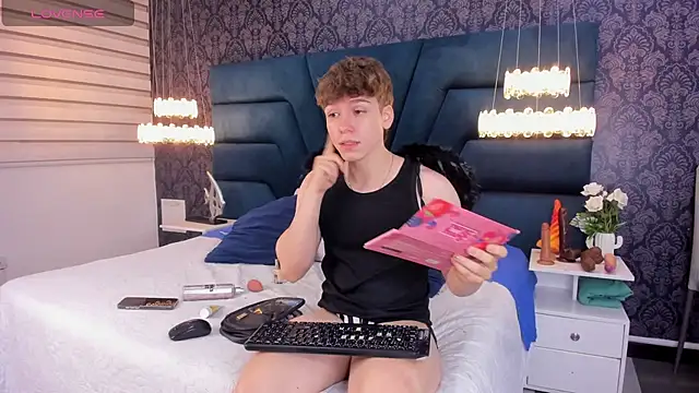 TaylerWhite online show from 02-07-26, 11:51