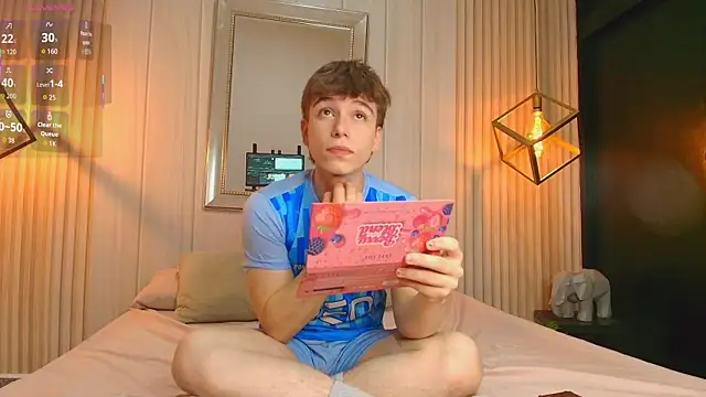 TaylerWhite online show from 10-12-25, 01:23