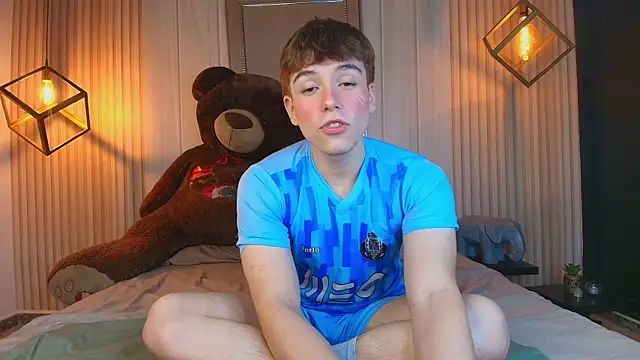 TaylerWhite online show from 10-02-25, 01:03