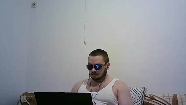 Black Scorpion91 online show from 05-27-26, 01:57
