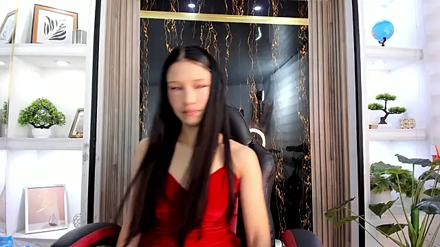 Snapshot of Sophie_Calloway chatting on 02-20-26, 12:51 Sophie Calloway online show from 02-20-26, 12:51