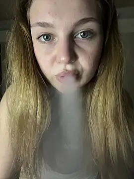 Emaline Fane online show from 06-29-26, 06:18