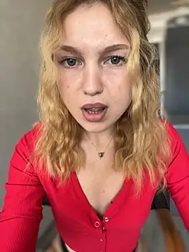 Emaline Fane online show from 09-19-25, 12:31