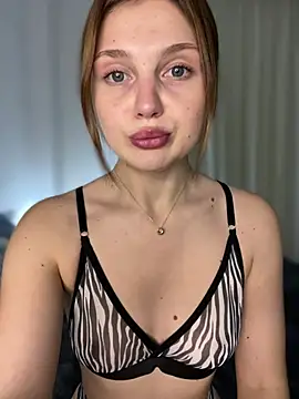 Emaline Fane online show from 03-23-26, 07:25