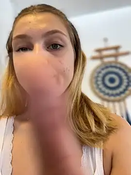 Emaline Fane online show from 10-08-25, 06:48