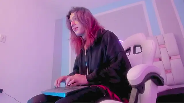 MilkWhore1 online show from 01-07-26, 08:03