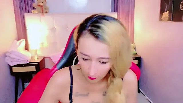 charlotte phaeton online show from 06-19-26, 08:25