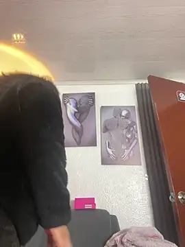 Mia garcia28 online show from 02-02-26, 07:24