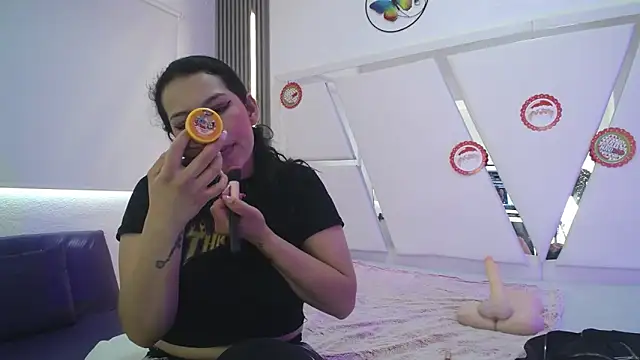 Mia garcia28 online show from 12-03-25, 07:24