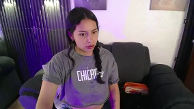 Mia garcia28 online show from 10-16-25, 08:06