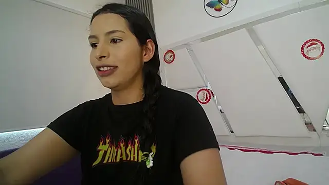 Mia garcia28 online show from 12-19-25, 07:49