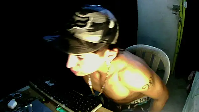 Ebebyjuan online show from 06-17-26, 06:24