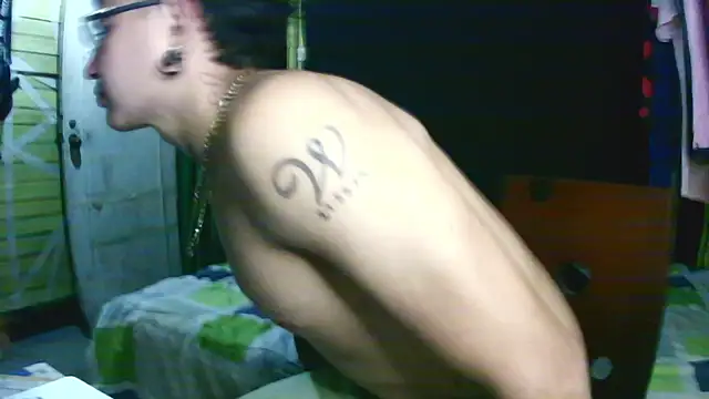 Ebebyjuan online show from 04-19-26, 12:28
