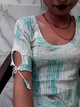 Snapshot of Sona-rani6 chatting on 11-04-25, 04:05 Sona-rani6 online show from 11-04-25, 04:05