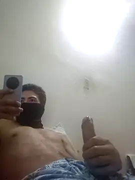 Snapshot of _alexx_69_ chatting on 03-31-26, 04:36 alexx 69 online show from 03-31-26, 04:36