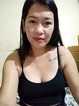 wildxxxGia online show from 05-29-26, 04:35