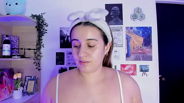 Snapshot of Lana_Herondale chatting on 10-05-25, 09:05 Lana Herondale online show from 10-05-25, 09:05