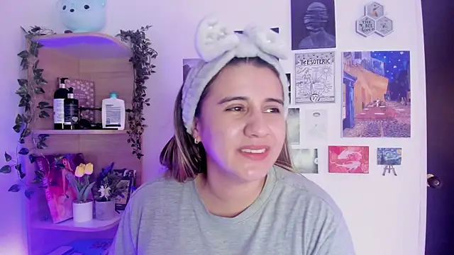 Snapshot of Lana_Herondale chatting on 09-21-25, 08:58 Lana Herondale online show from 09-21-25, 08:58