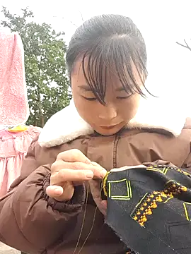 Sunyinn online show from 12-23-25, 09:41