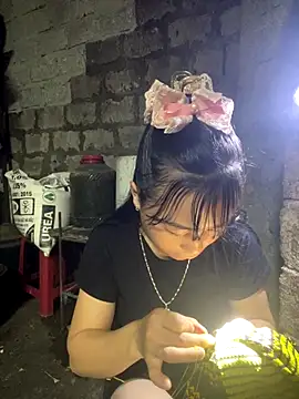 Sunyinn online show from 11-08-25, 02:37