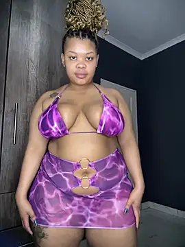 Snapshot of Thick_Ass_Barbiie chatting on 06-24-26, 11:02 Thick Ass Barbiie online show from 06-24-26, 11:02