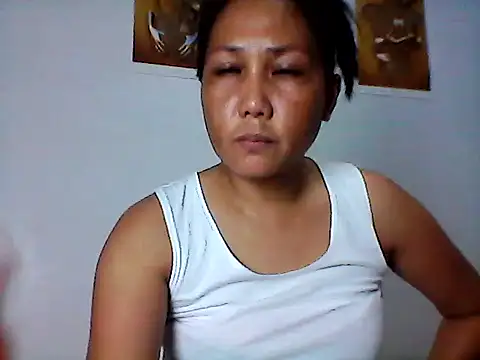 Snapshot of nhayasquirt chatting on 10-06-25, 12:17 nhayasquirt online show from 10-06-25, 12:17
