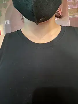 Bonnie-2k online show from 12-01-25, 06:36