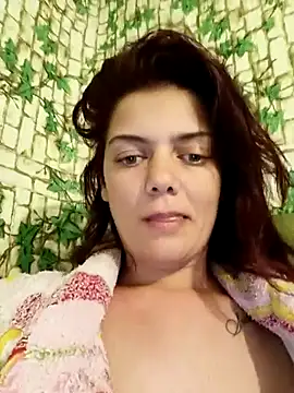 Snapshot of LadyNora chatting on 10-06-25, 10:43 LadyNora online show from 10-06-25, 10:43