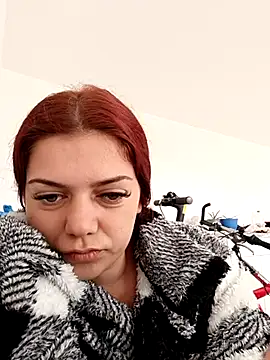 Snapshot of LadyNora chatting on 09-16-25, 06:25 LadyNora online show from 09-16-25, 06:25