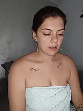 Snapshot of LadyNora chatting on 06-23-26, 07:39 LadyNora online show from 06-23-26, 07:39