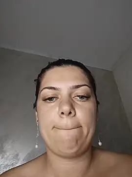 Snapshot of LadyNora chatting on 06-24-26, 07:55 LadyNora online show from 06-24-26, 07:55