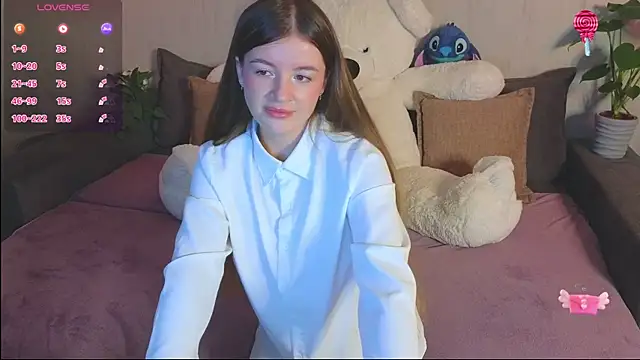 Rosaline lov online show from 01-18-26, 04:21