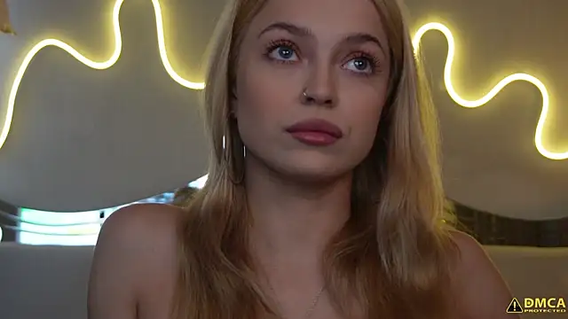 Snapshot of kellypeachcake chatting on 10-01-25, 05:23 kellypeachcake online show from 10-01-25, 05:23