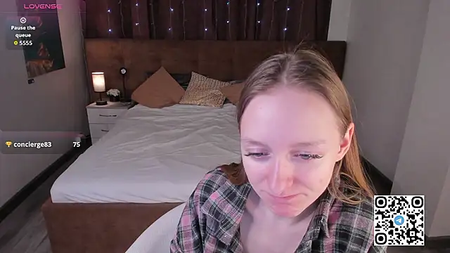 Mia E1fie online show from 02-05-26, 11:55