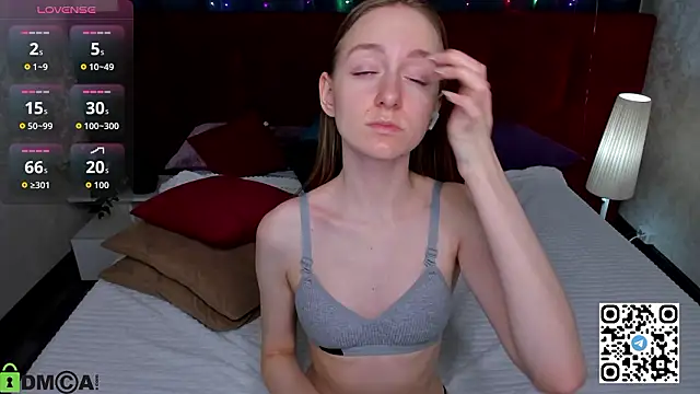 Mia E1fie online show from 03-15-26, 12:06