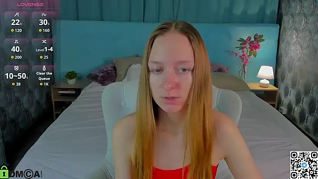 Snapshot of Mia_E1fie chatting on 10-10-25, 09:10 Mia E1fie online show from 10-10-25, 09:10