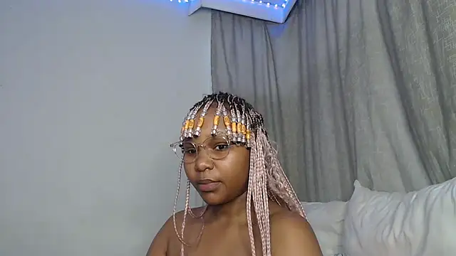 DarrkDeeva68 online show from 12-02-25, 03:25