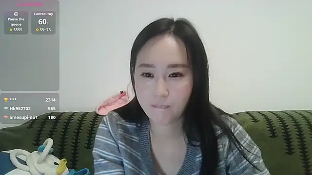 Belinda66 online show from 10-26-25, 02:50