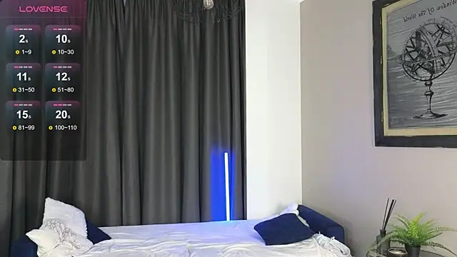 DebiHenks online show from 09-25-25, 05:19