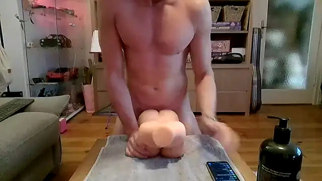 Knecker online show from 11-27-25, 09:54