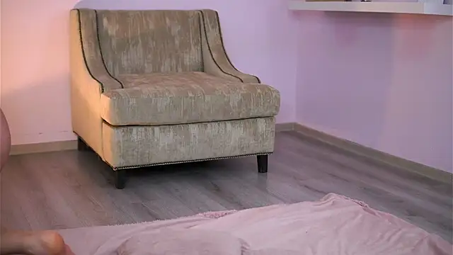 EvieMathis online show from 01-15-26, 12:19