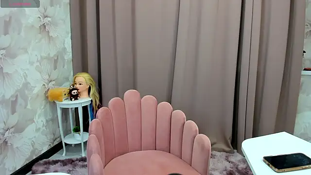 cute luucy online show from 10-14-25, 03:40