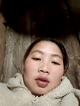 PhamPhung online show from 12-22-25, 02:28