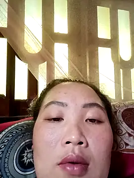 Snapshot of PhamPhung chatting on 09-27-25, 04:51 PhamPhung online show from 09-27-25, 04:51
