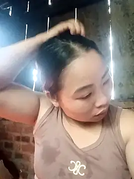 PhamPhung online show from 10-25-25, 02:44