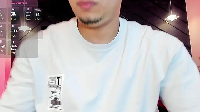 Snapshot of marco_garciia_ chatting on 02-12-26, 11:15 marco garciia online show from 02-12-26, 11:15